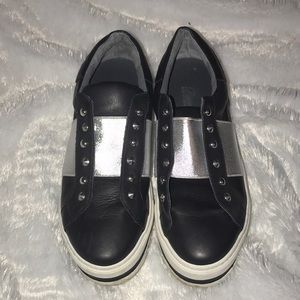 Piampiani platform black slvr sneakers size 9